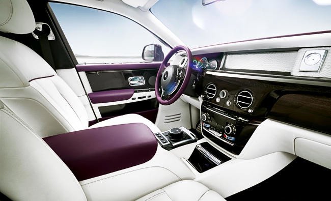 luxury car wave