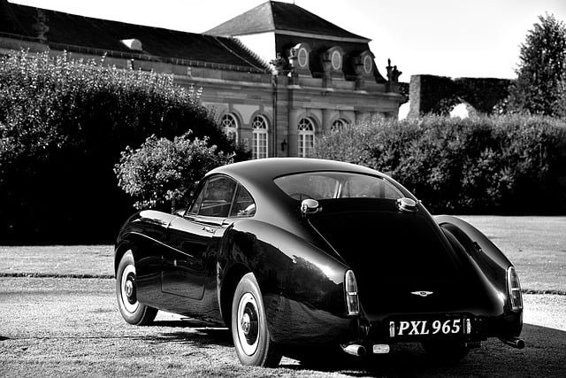 Classic Car Storage for timeless beauties