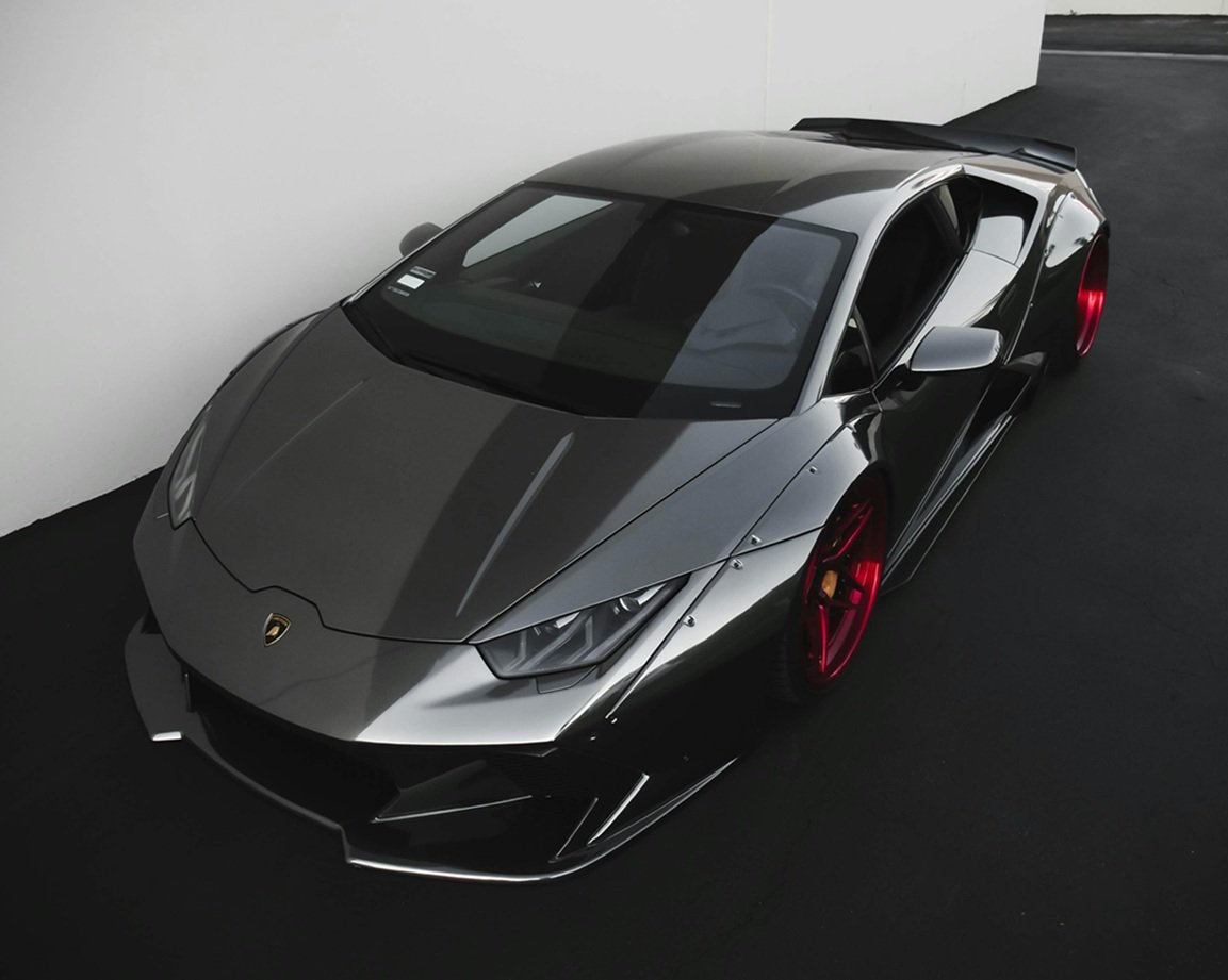 Lamborghini Miami face-off